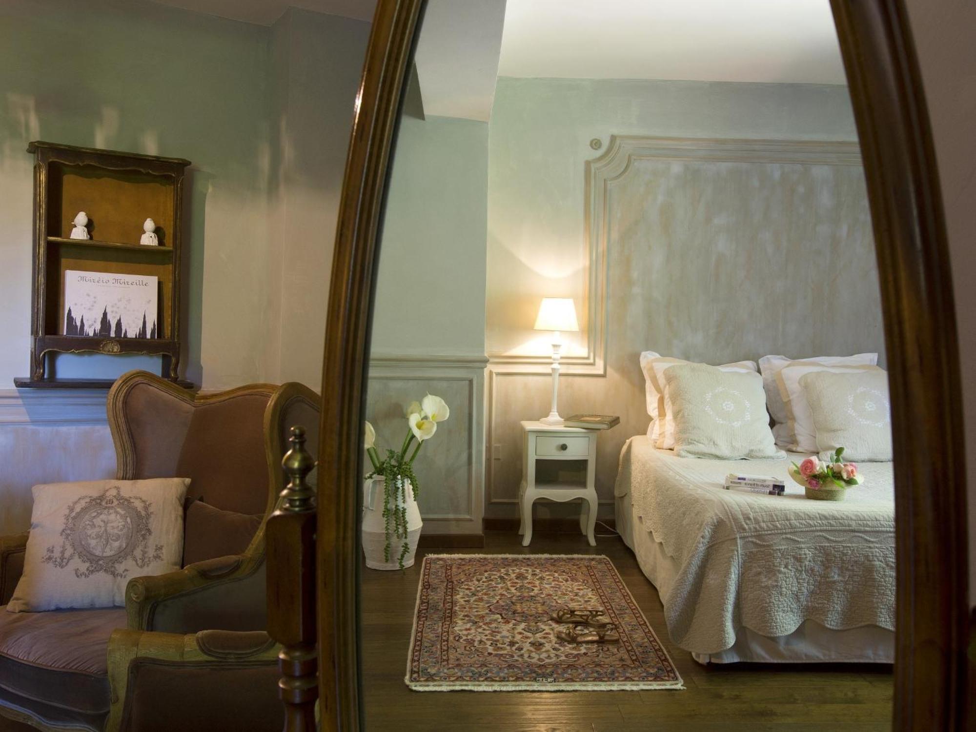 Bed and breakfast Domaine De Rhodes Aviñón